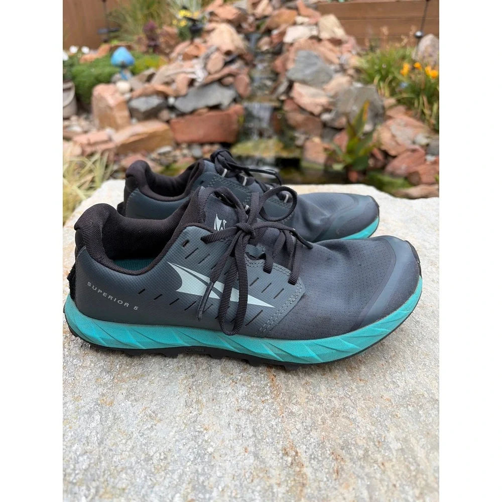 Altra Superior 5 Womens Trail Running Shoes Gray Teal ALOA5483202 Size 9
